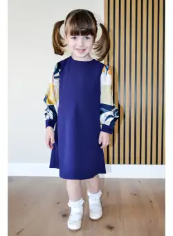 Rochita pentru fetite Dy Fashion bleumarin cu imprimeuri pe maneci