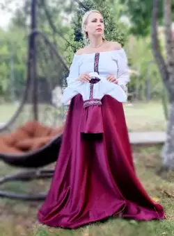 Rochita stilizata cu motive traditionale Margareta 4