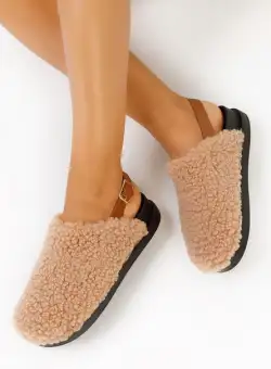 Saboti dama Casale camel