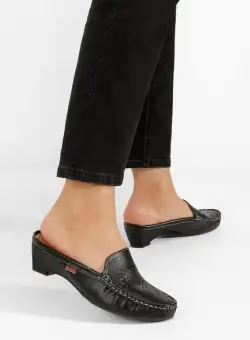 Saboti dama Voltana negri