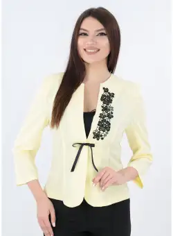 Sacou galben cu broderie neagra