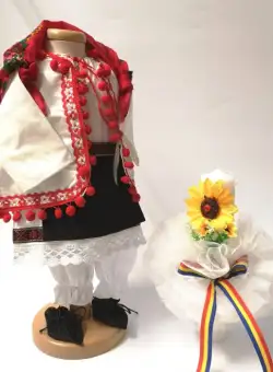 Set Botez Traditional , Delia , 2 piese costumas si lumanare