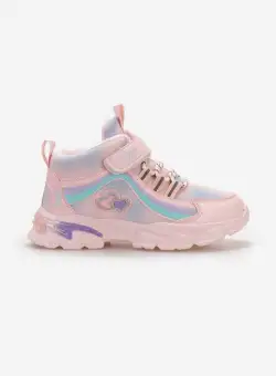 Sneakers fete Starfall roz