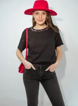 Tricou Andreea negru cu strasuri colorate