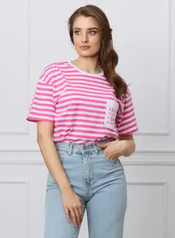 Tricou oversized cu dungi roz si buzunar cu cifre