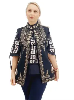 Vesta Traditionala Valerica 12