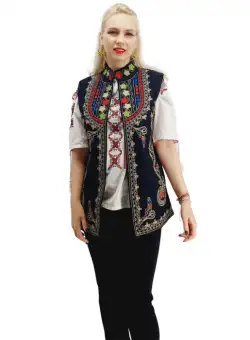 Vesta Traditionala Valerica 7