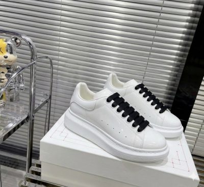 Adidasi barbati casual albi luciosi VIP AAA