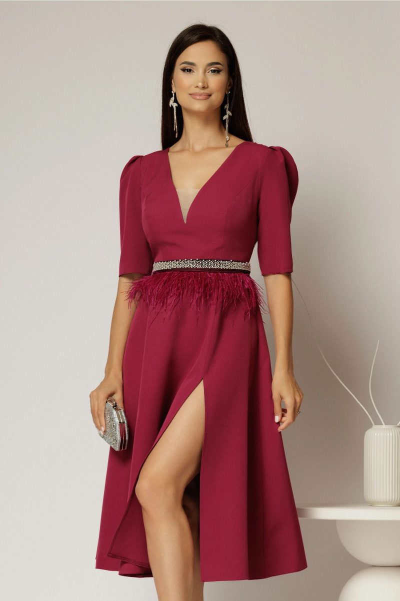 Rochie DY Fashion midi magenta cu cordon cu pene si perle in talie