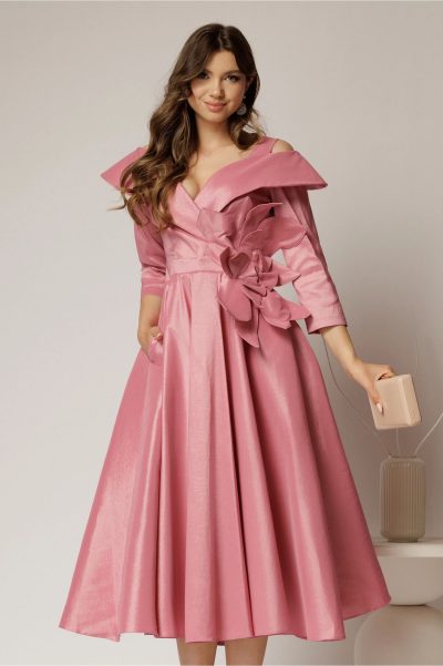 Rochie midi roz din tafta peliculizata cu floare ampla pe talie