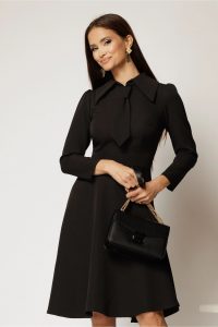 Rochie scurta neagra clos cu guler tip cravata